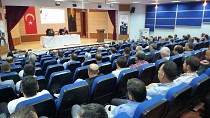 Edremit Kaymakamı Ahmet Odabaş’ın Katılımıyla Okul Müdürleri Toplantısı Düzenlendi