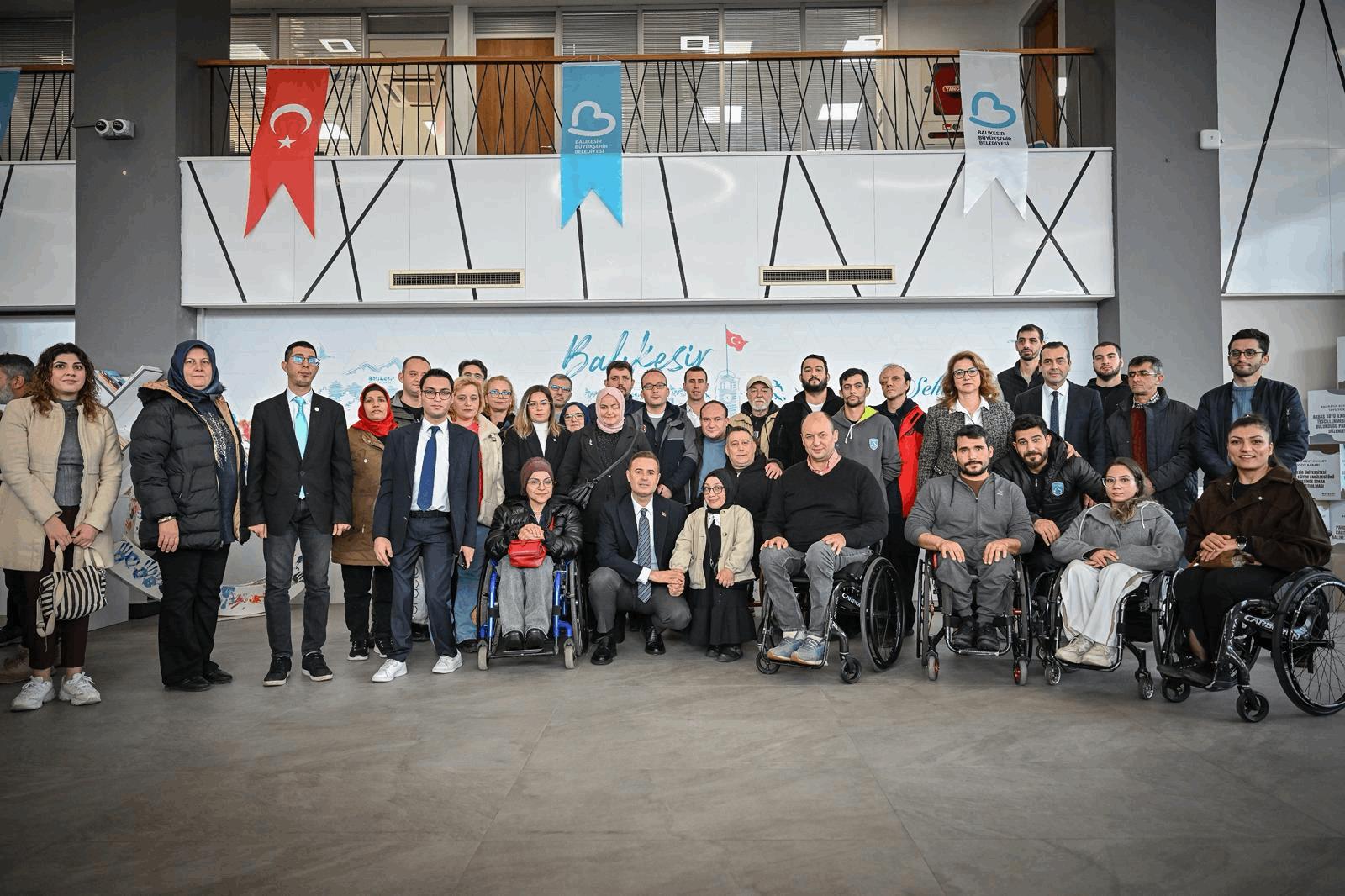 Akın: “Engelliler Günü Bir Güne Sığdırılacak Bir Gün Değil”