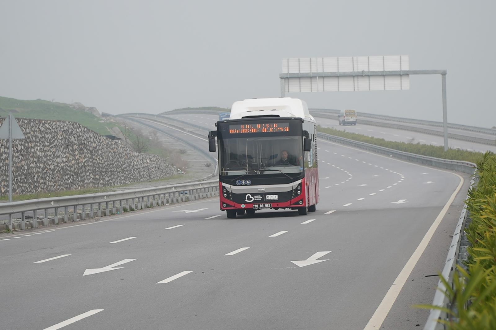Balıkesir, Ulaşımda Vatandaşın Cebini Düşünüyor