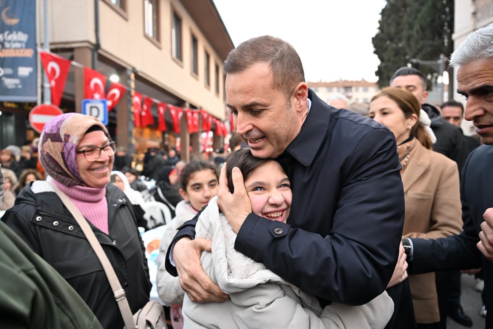 Akın, 30 Bin Kişiyi Aynı Sofrada Buluşturdu