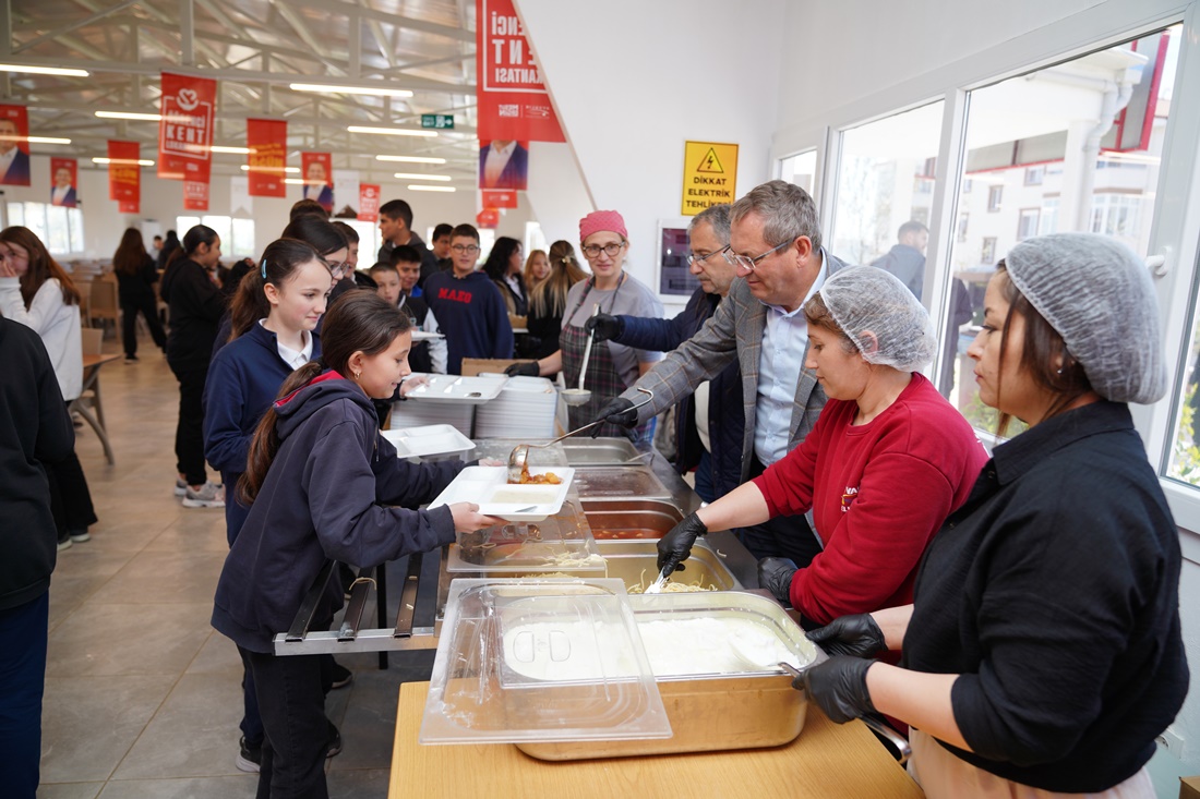 Her Gün 1700 Öğrenci Yararlanıyor