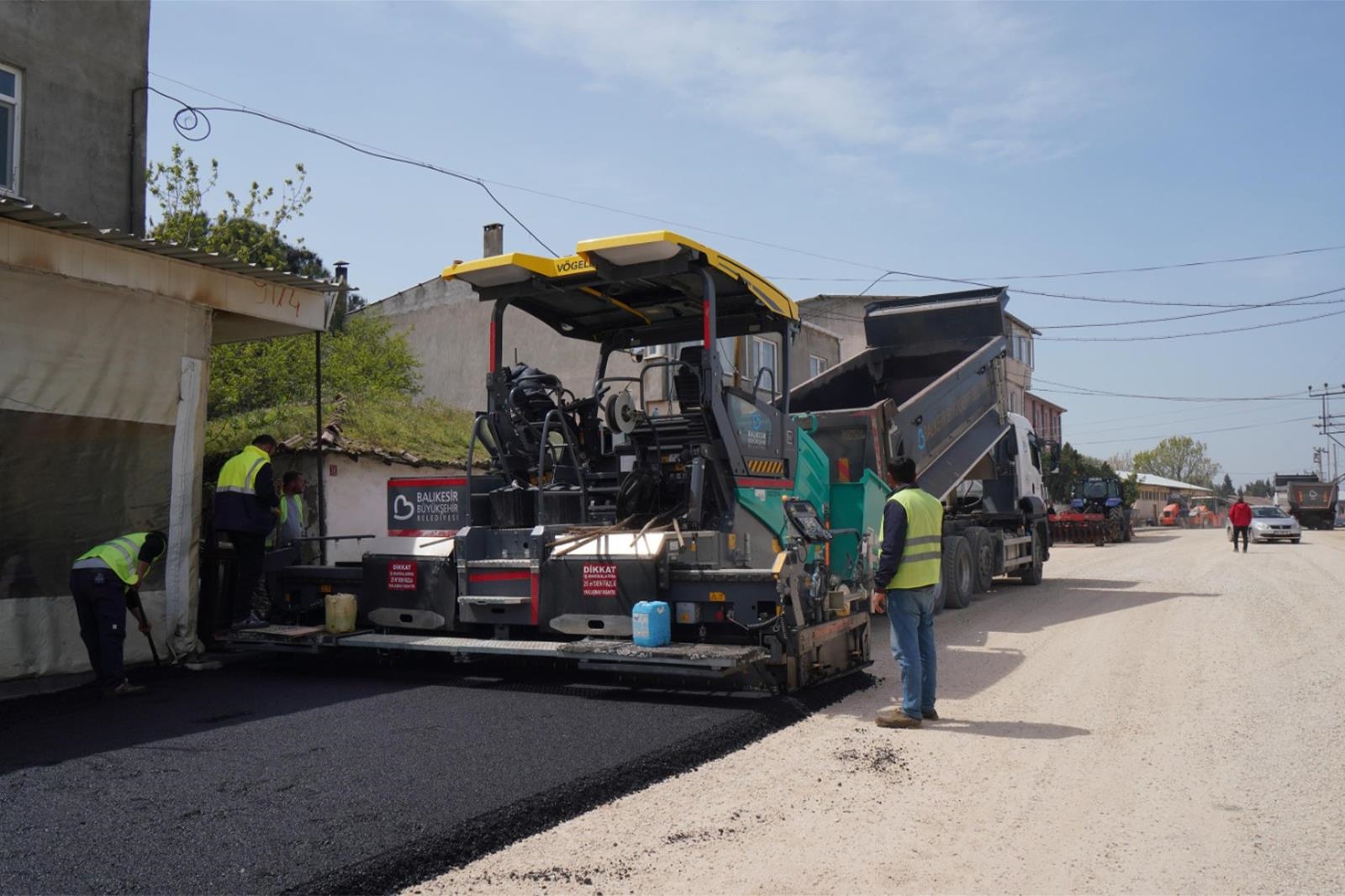 Büyükşehir, Buğdaylı’nın Yolunu Güvenli Hale Getirdi